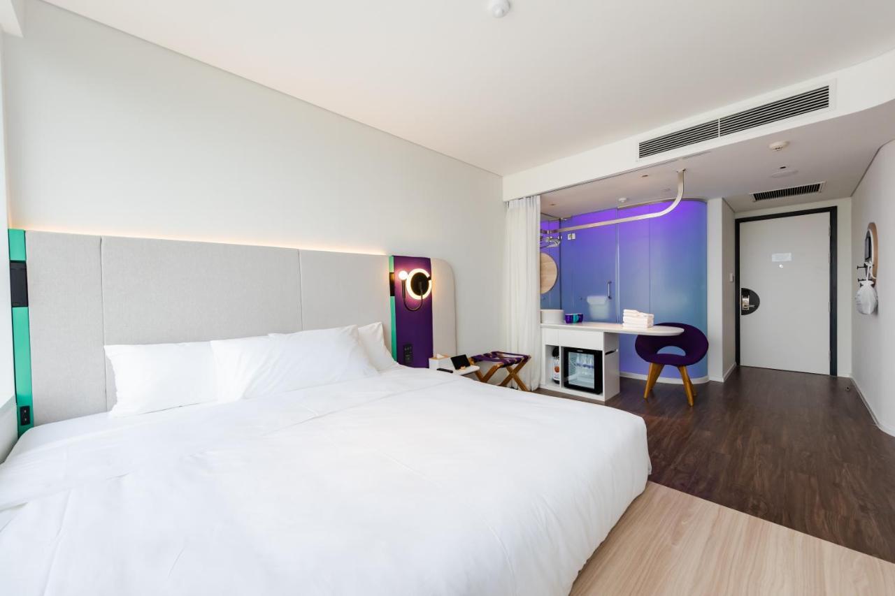 Tru By Hilton Bac Giang City Centre Εξωτερικό φωτογραφία